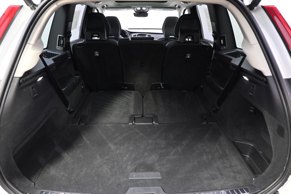 Used 2023 Volvo XC90 B6 Ultimate w/ Protection Package AWD/4WD image 17