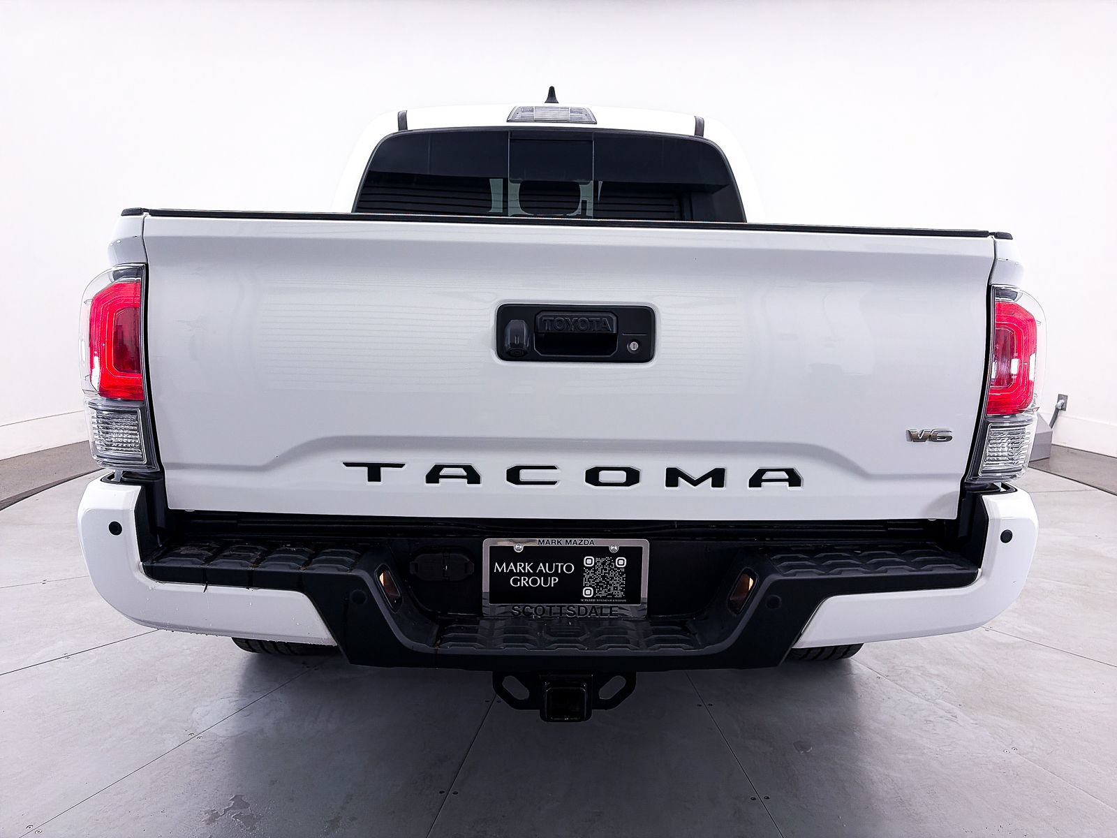 Used 2021 Toyota Tacoma TRD Off-Road w/ Technology Package RWD image 16