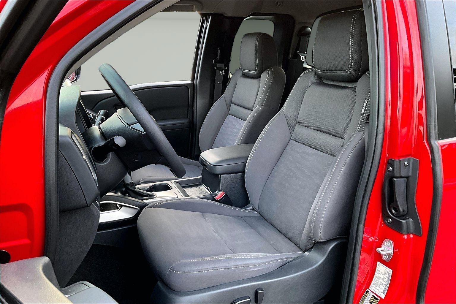 Used 2022 Nissan Frontier SV w/ Technology Package image 20