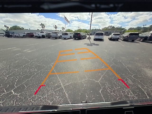 Used 2024 GMC Sierra 1500 SLT image 25