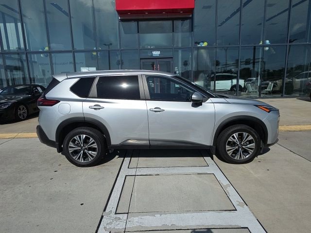 Used 2023 Nissan Rogue SV FWD image 3