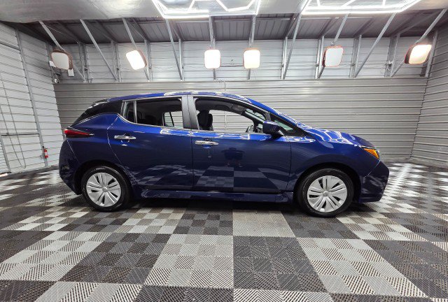 Used 2023 Nissan Leaf S FWD image 10