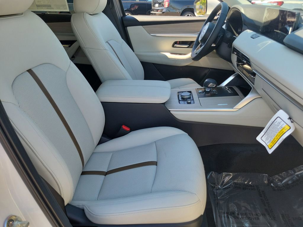 New 2026 MAZDA CX-90 Plug-In Hybrid w/ Premium Plus image 16