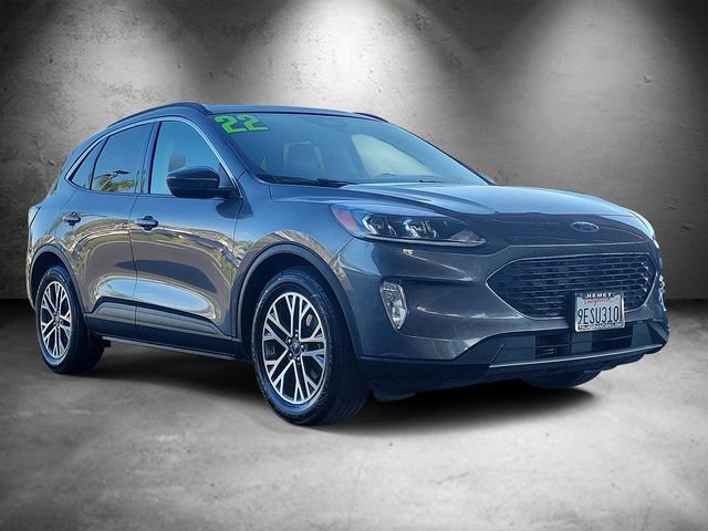 Used 2022 Ford Escape SEL w/ Technology Package image 2