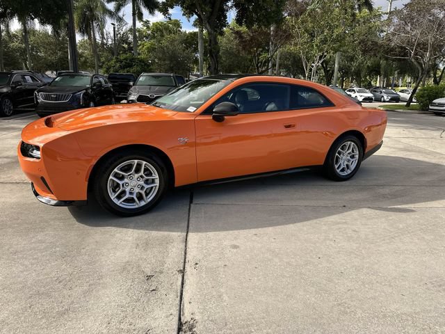 Used 2025 Dodge Charger Daytona R/T w/ Sun & Sound Package AWD/4WD image 31