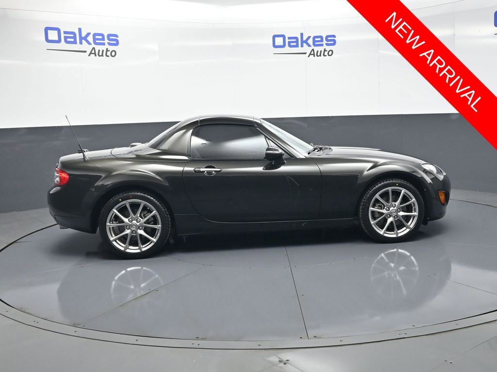 Used 2011 MAZDA MX-5 Miata Grand Touring image 9