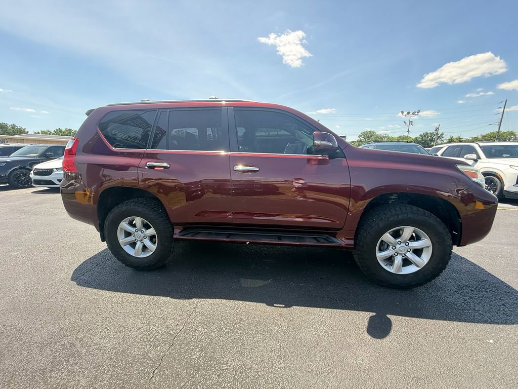Used 2011 Lexus GX 460 w/ Comfort Plus Pkg AWD/4WD image 2
