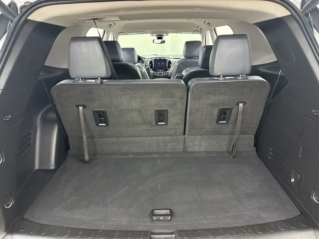Used 2020 Chevrolet Traverse LT w/ LT Premium Package AWD/4WD image 29