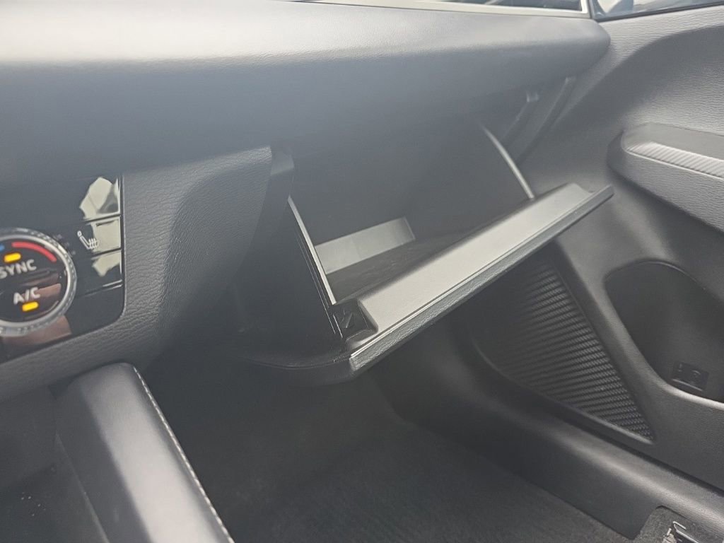 Used 2024 Mitsubishi Outlander SE image 33