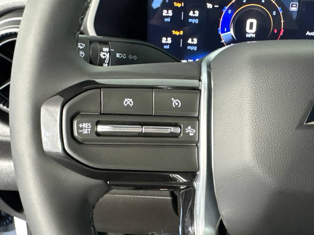 New 2026 Chevrolet Colorado W/T w/ WT Custom Package AWD/4WD image 15