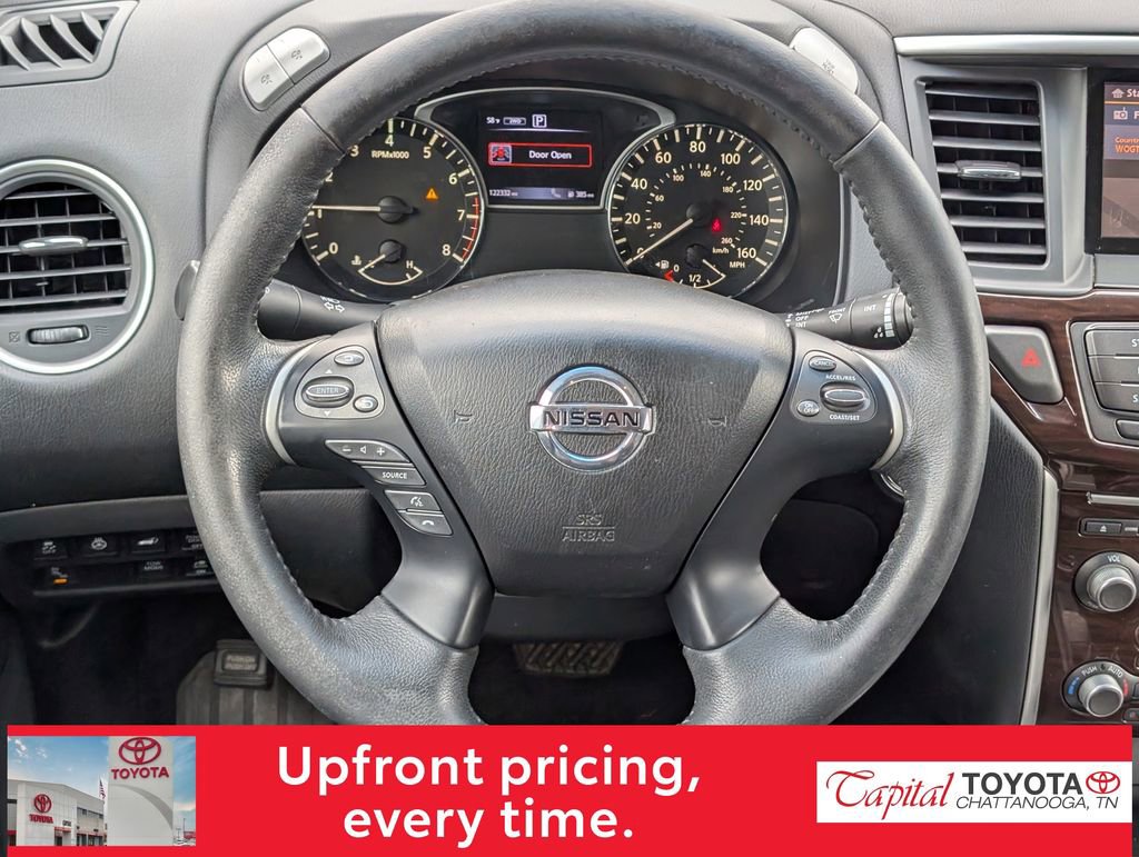Used 2016 Nissan Pathfinder SL image 14