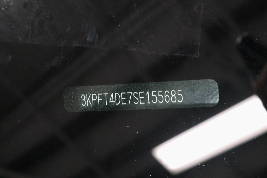 Used 2025 Kia K4 LXS image 31