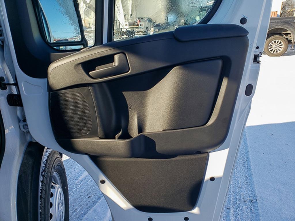 Used 2024 RAM ProMaster 2500 image 39