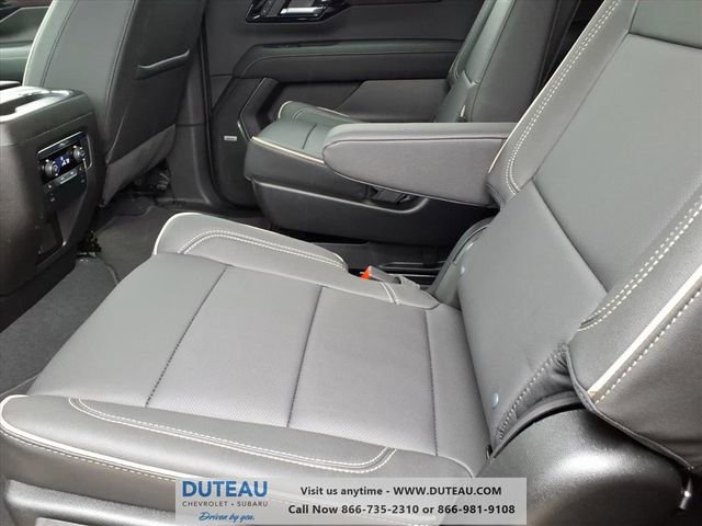 New 2026 Chevrolet Suburban Premier image 12
