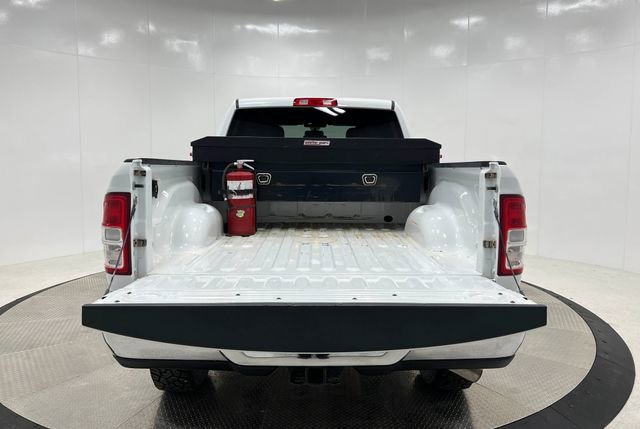 Used 2023 RAM 2500 Tradesman w/ Chrome Appearance Group image 25