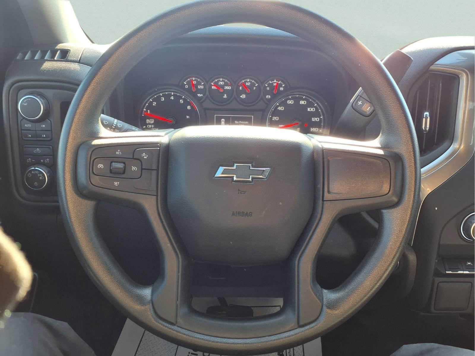 Used 2024 Chevrolet Silverado 1500 Custom Trail Boss w/ Dark Appearance Package image 15