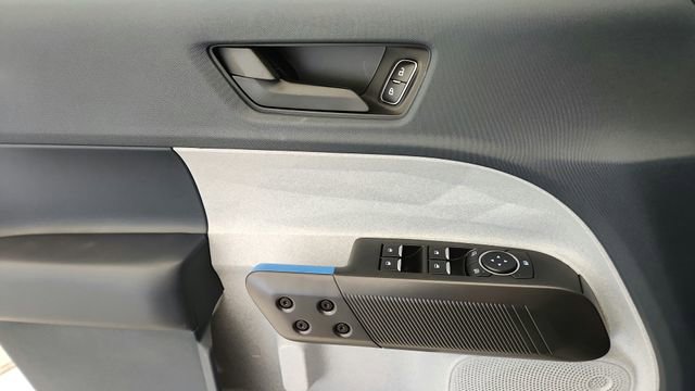 New 2025 Ford Maverick XLT w/ XLT Luxury Package image 17