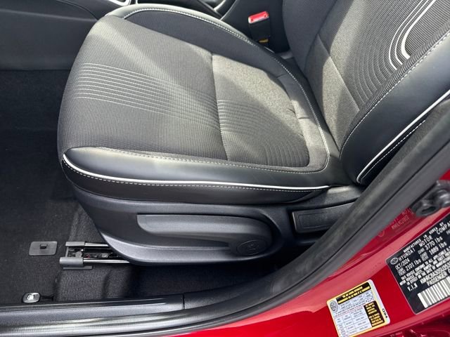 Certified 2025 Hyundai Venue Limited image 11