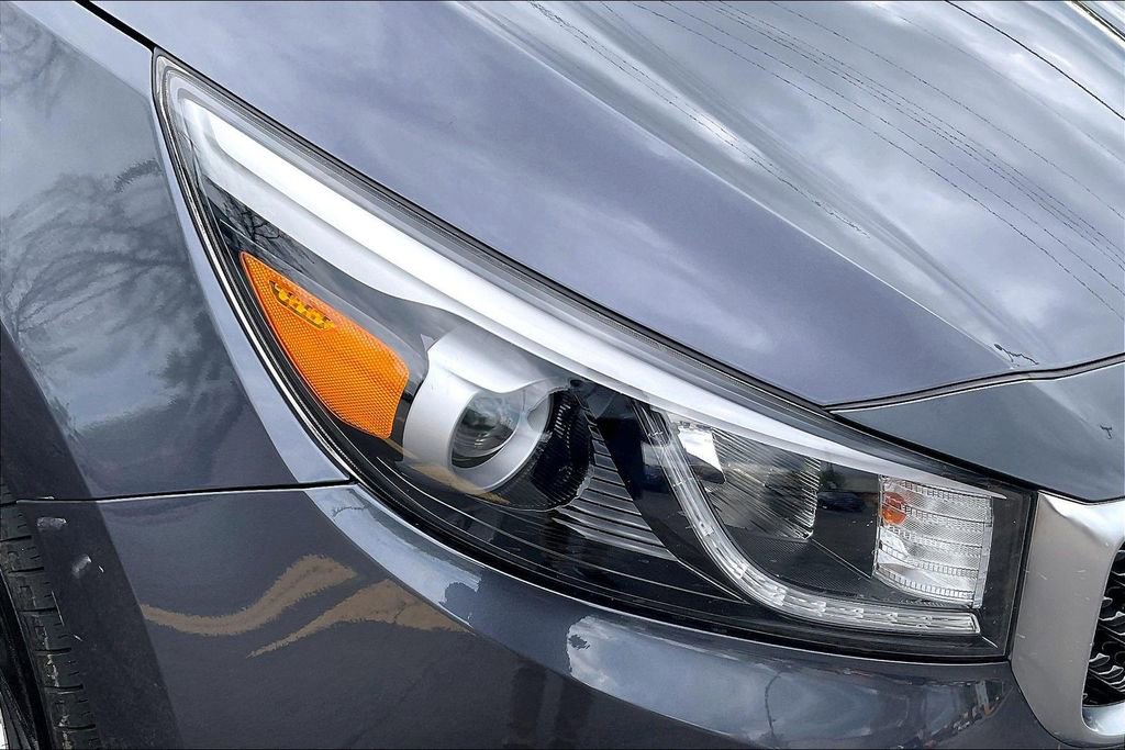 Used 2015 Kia Sedona EX FWD image 33