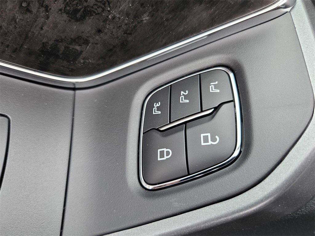 New 2025 Ford F250 Lariat w/ Lariat Ultimate Package image 12