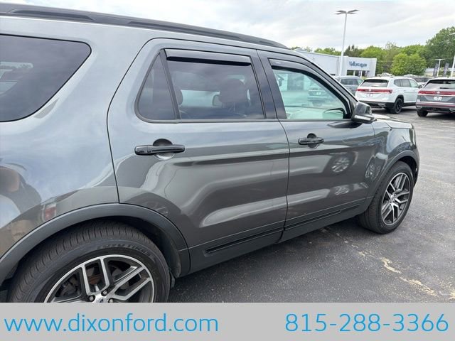 Used 2017 Ford Explorer Sport w/ Equipment Group 401A AWD/4WD image 8