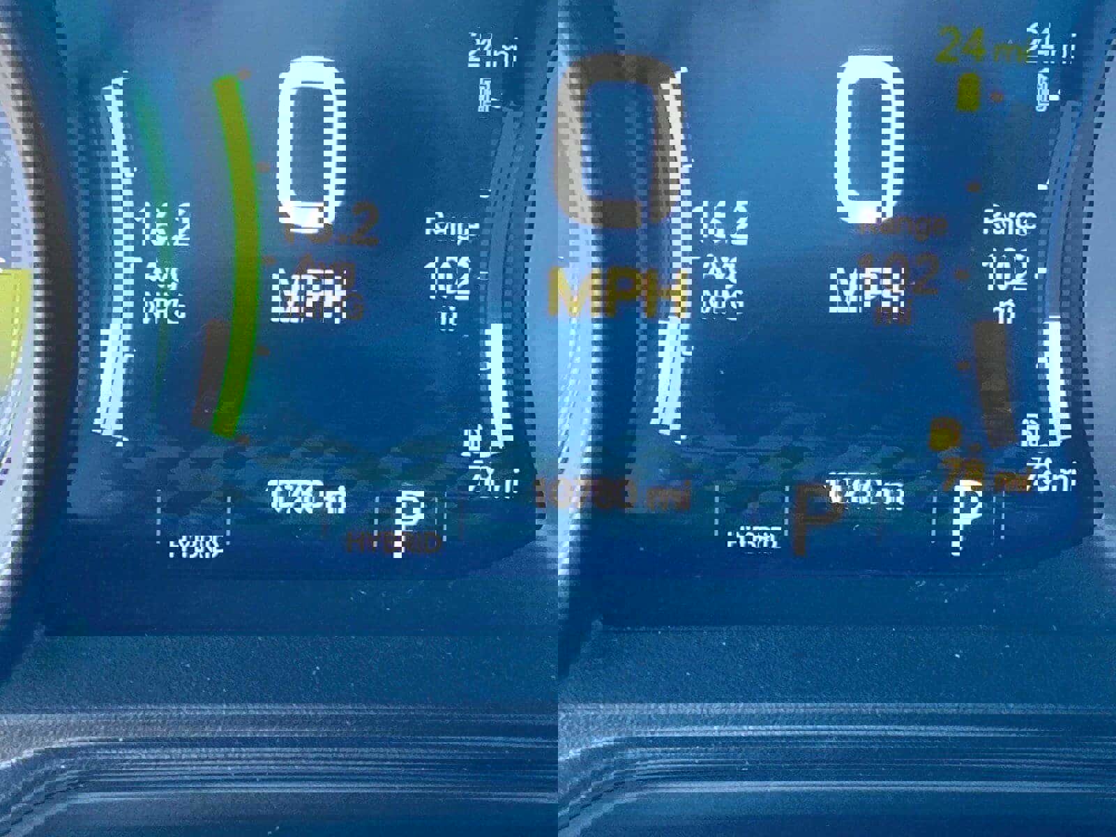 Used 2025 Jeep Wrangler Willys image 18