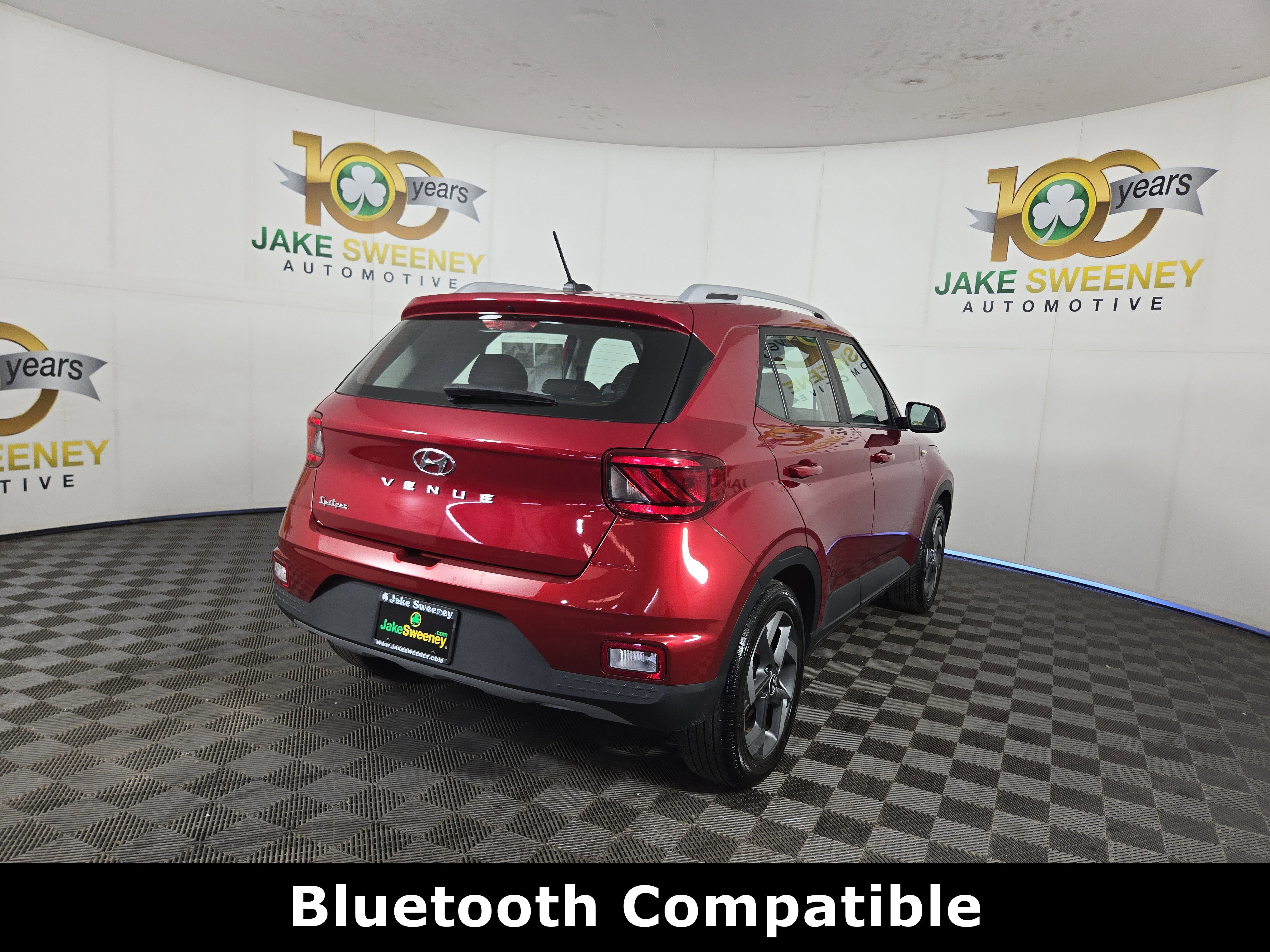 Used 2024 Hyundai Venue SEL FWD image 9