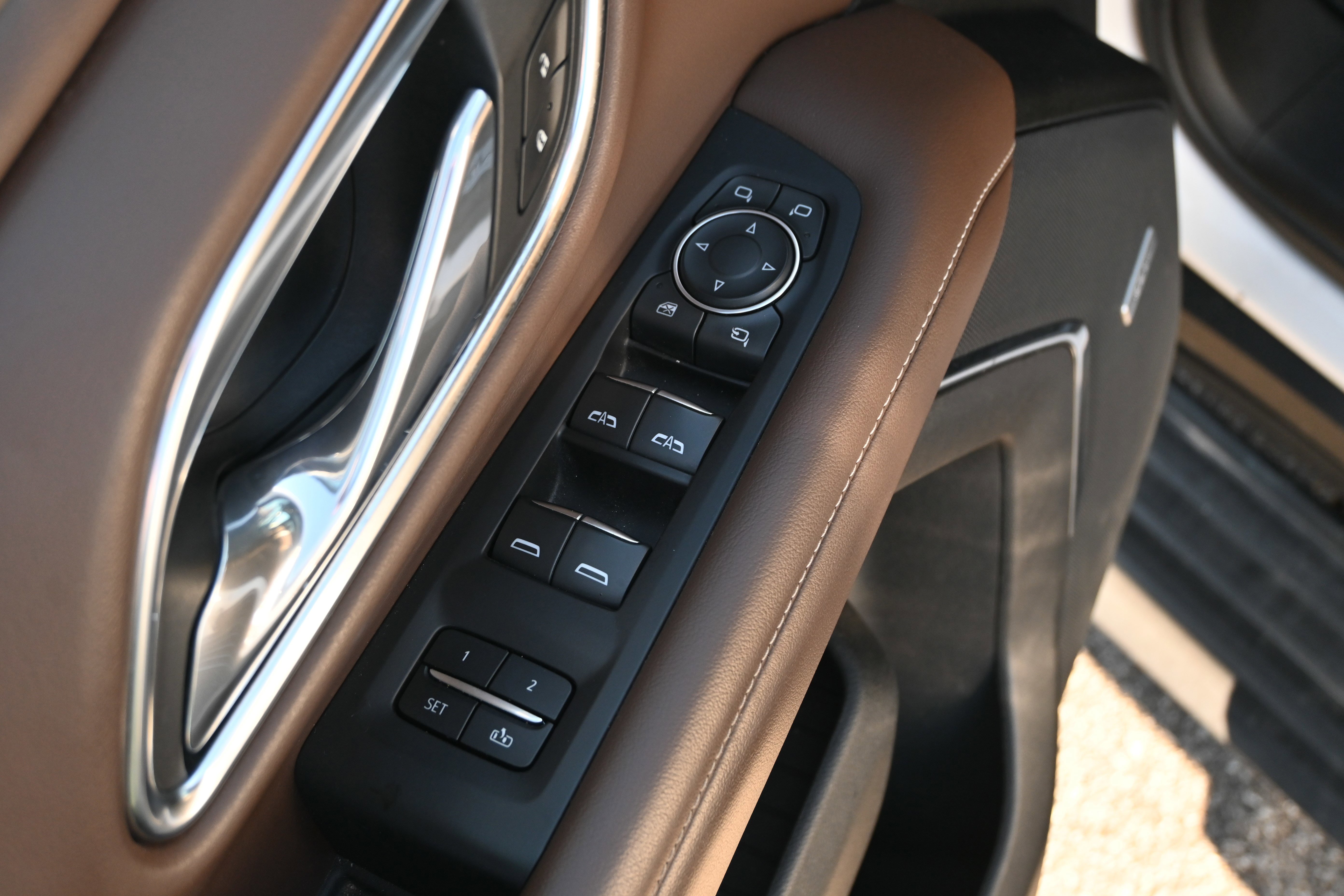 Used 2021 Chevrolet Tahoe High Country w/ Premium Package image 31