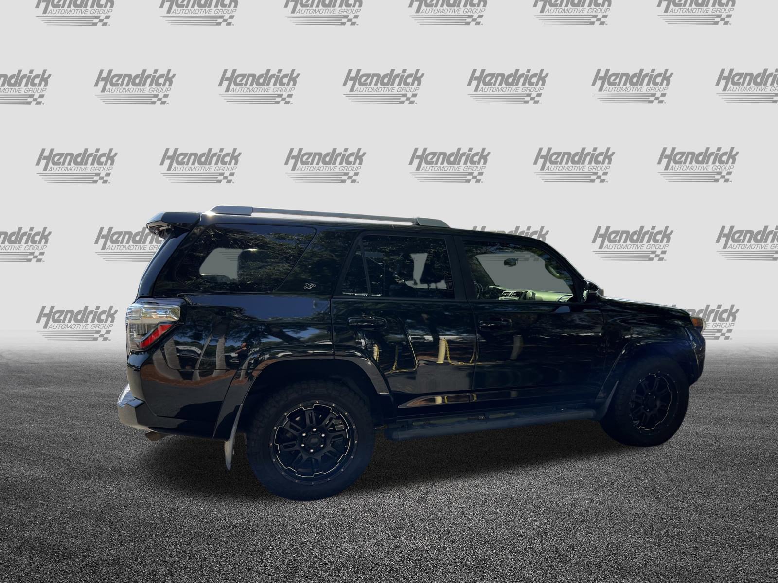 Used 2016 Toyota 4Runner SR5 Premium RWD image 10