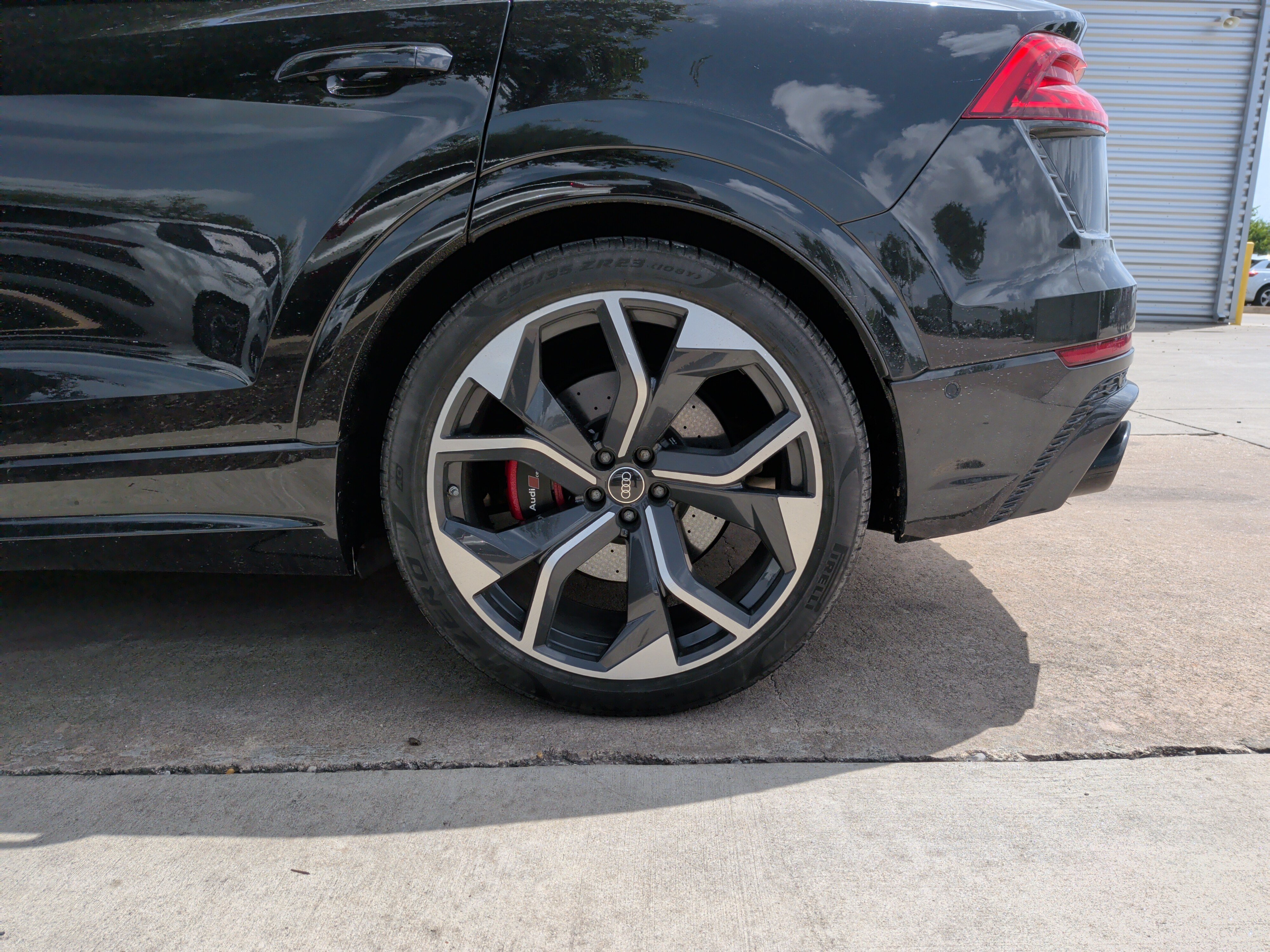 Used 2023 Audi RS Q8 w/ Black Optic Package AWD/4WD image 11