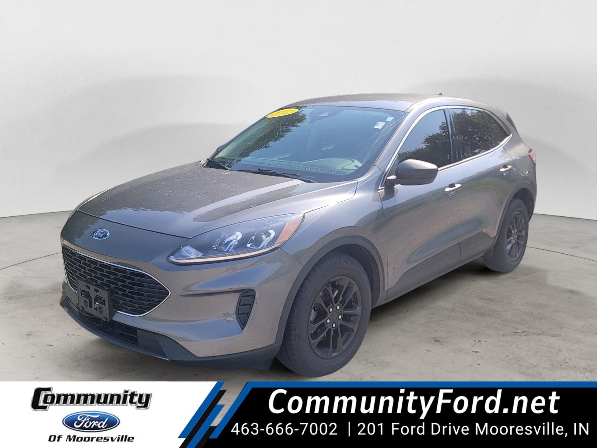 Used 2022 Ford Escape SE w/ Cold Weather Package
