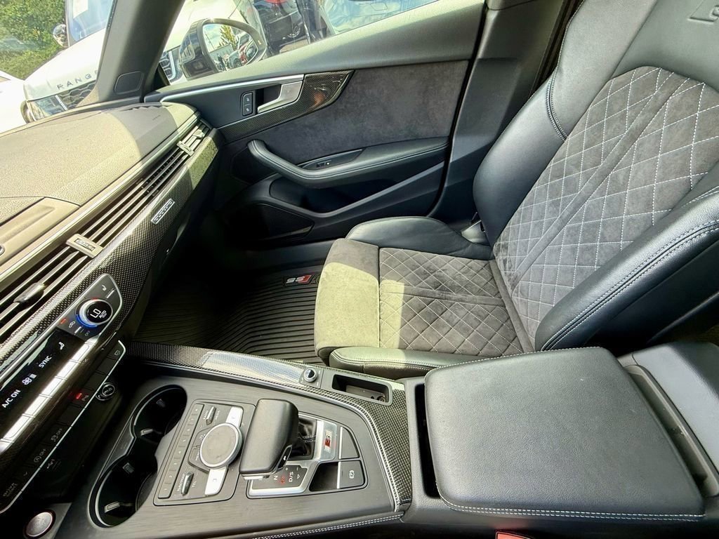 Used 2019 Audi S5 Premium Plus w/ Premium Plus image 24