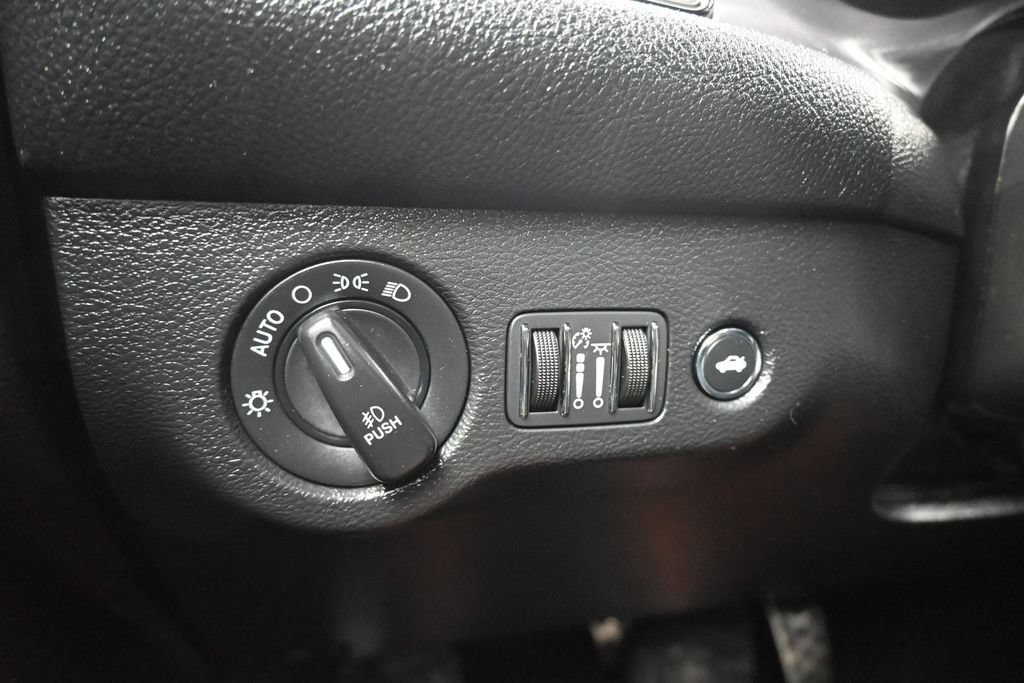 Used 2019 Dodge Challenger GT w/ Plus Package RWD image 25