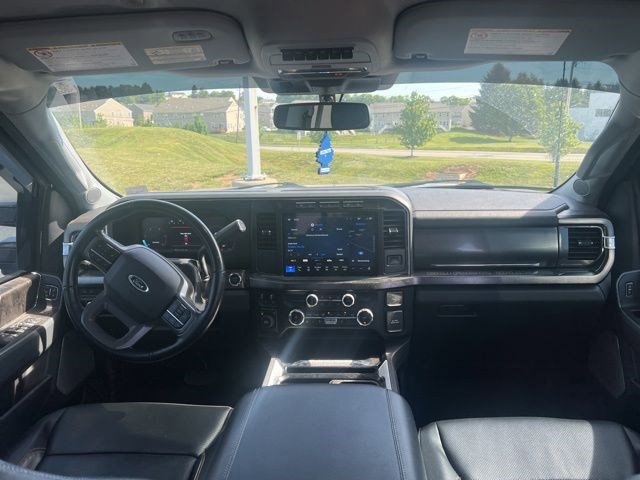 Used 2023 Ford F350 Lariat w/ Chrome Package AWD/4WD image 14