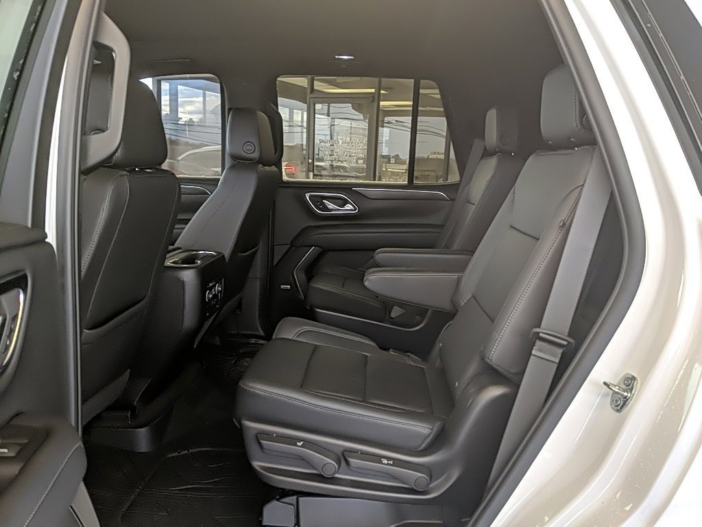 Used 2022 Chevrolet Tahoe Z71 w/ Z71 Off-Road Package image 16