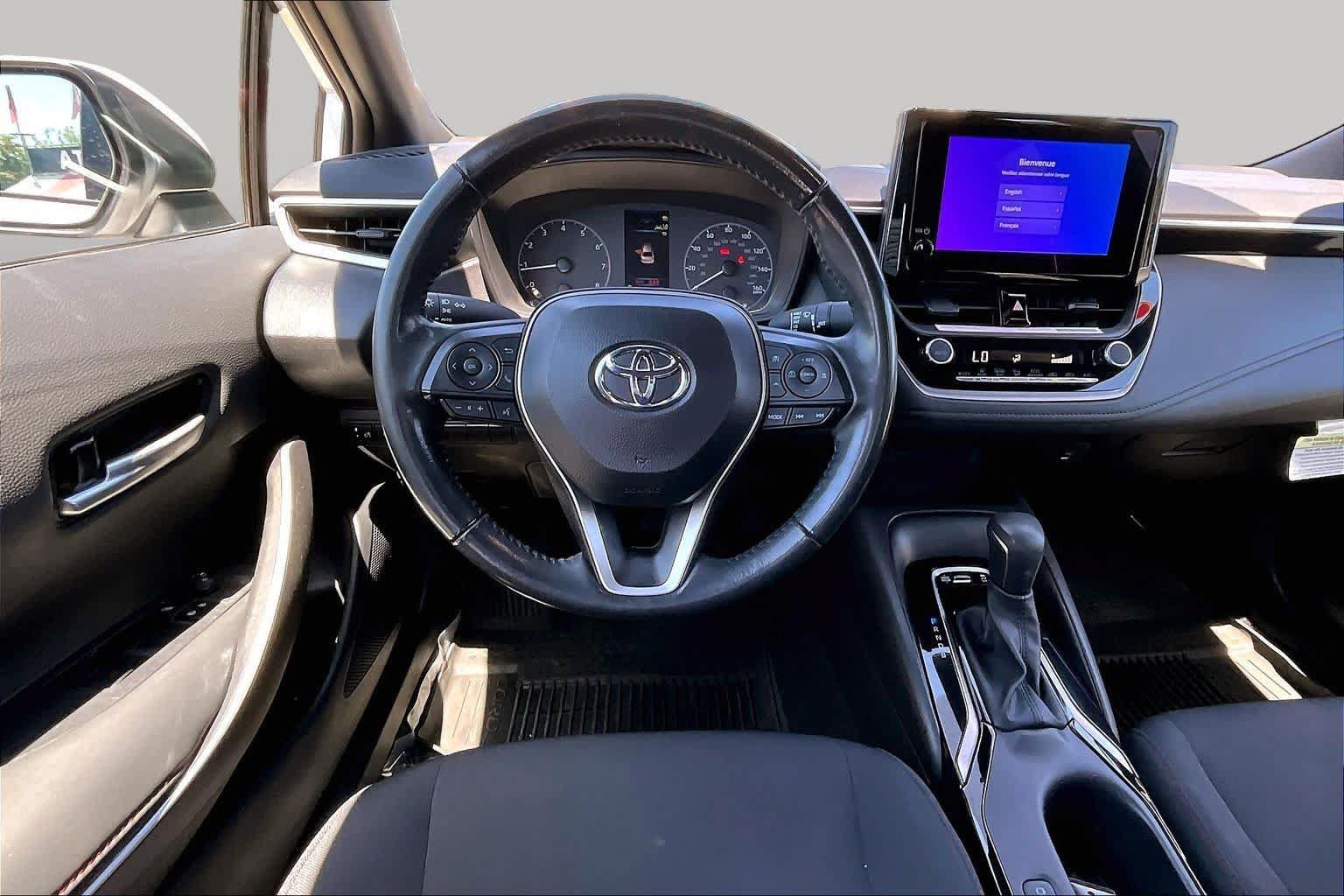 Used 2024 Toyota Corolla SE FWD image 5