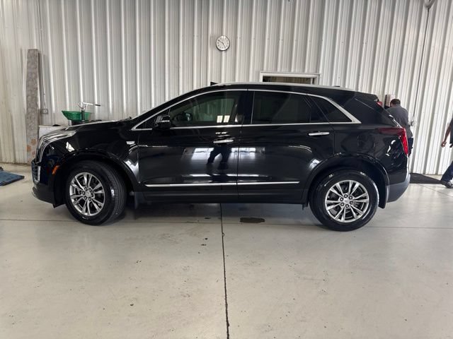 Used 2021 Cadillac XT5 Premium Luxury FWD image 3
