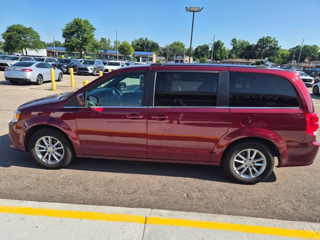 Used 2019 Dodge Grand Caravan SXT FWD image 10