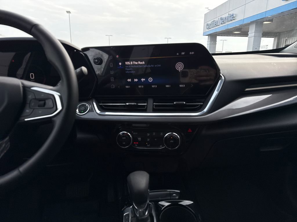 Used 2024 Chevrolet Trax ACTIV image 20