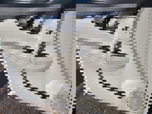 Used 2021 Nissan Rogue Sport SL w/ Premium Package image 22