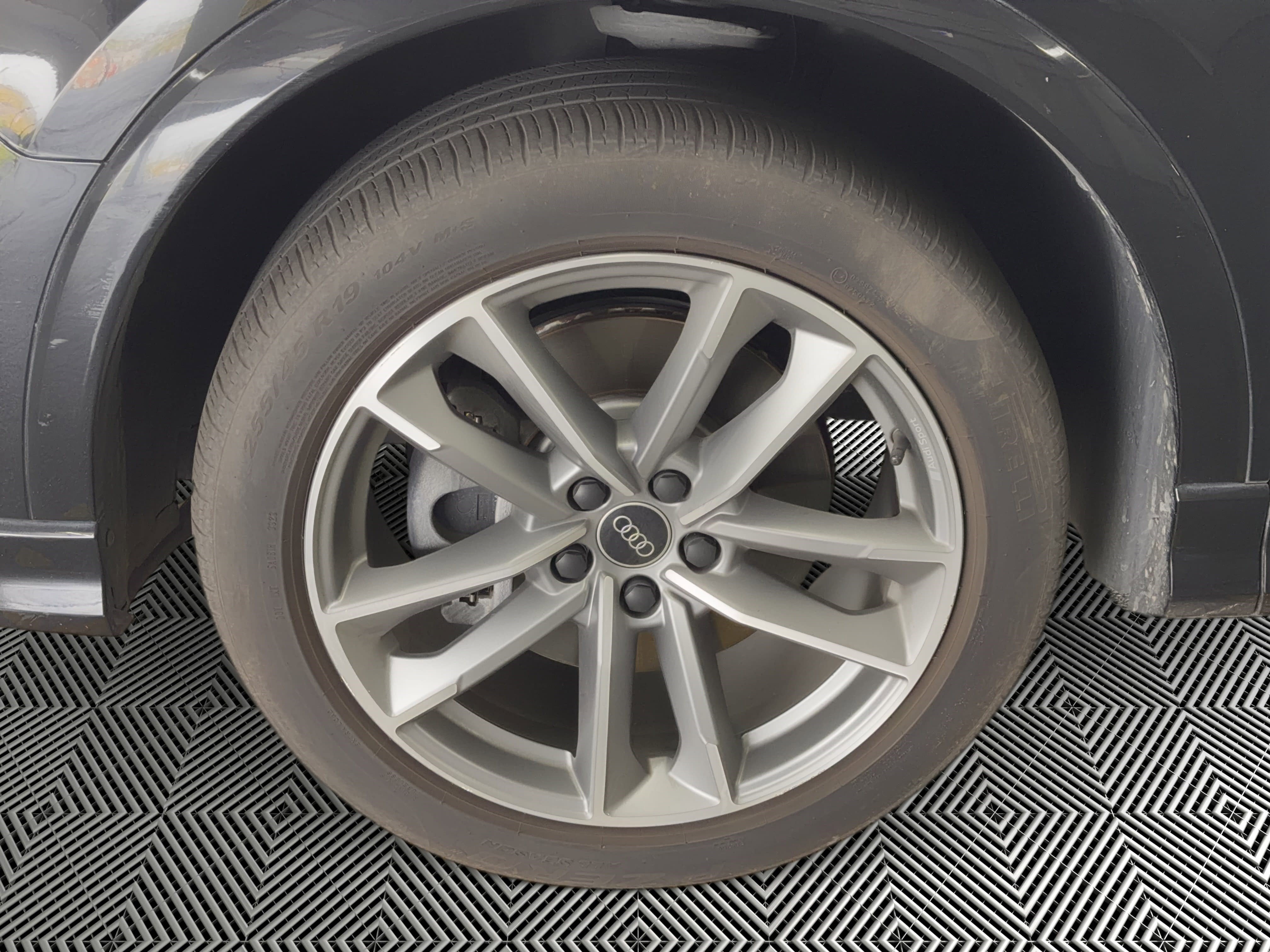 Certified 2024 Audi Q3 2.0T Premium Plus w/ Premium Plus Package image 12