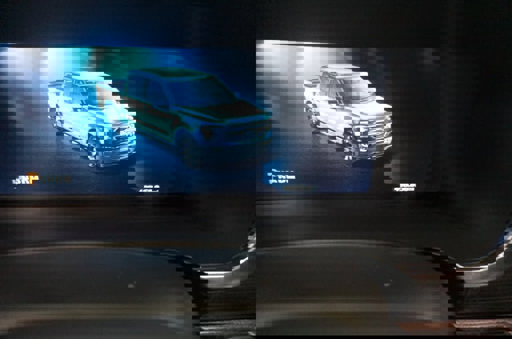 Used 2023 Ford F150 Platinum w/ Bed Utility Package AWD/4WD image 13