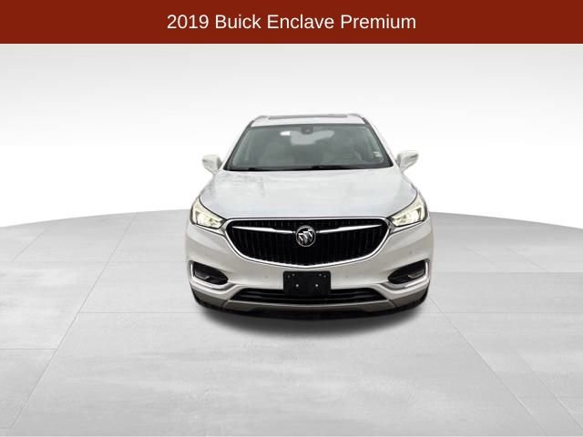 Used 2019 Buick Enclave Premium image 2