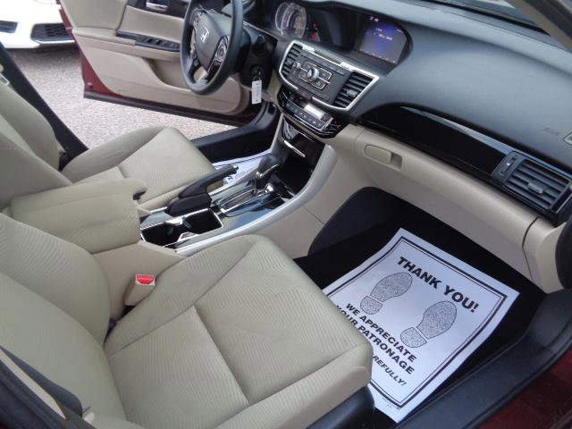 Used 2016 Honda Accord LX image 22