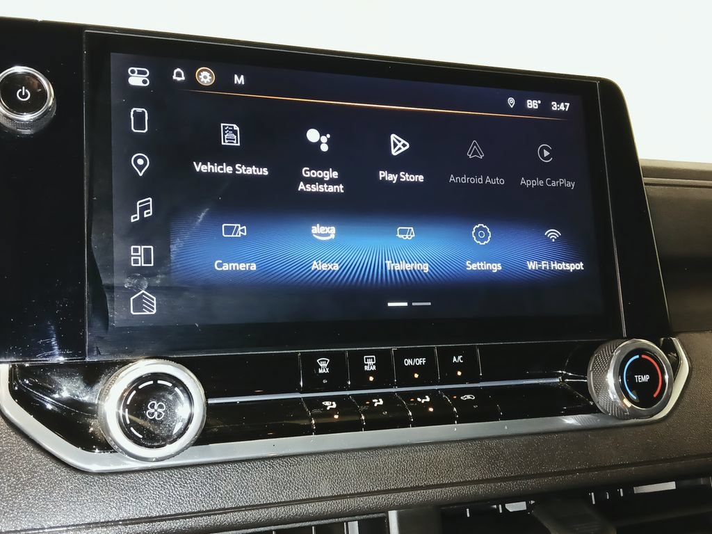 Used 2024 Chevrolet Colorado Trail Boss w/ Technology Package AWD/4WD image 19