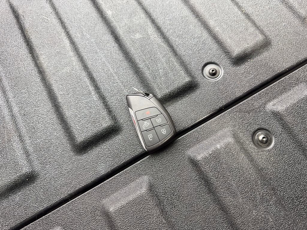 Used 2025 GMC Sierra 1500 AT4 image 83