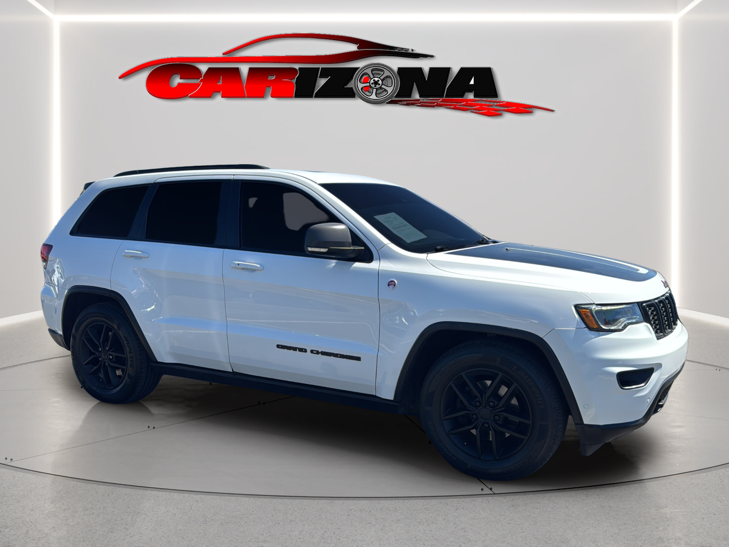 Used 2020 Jeep Grand Cherokee Trailhawk w/ Trailhawk Luxury Group AWD/4WD image 2