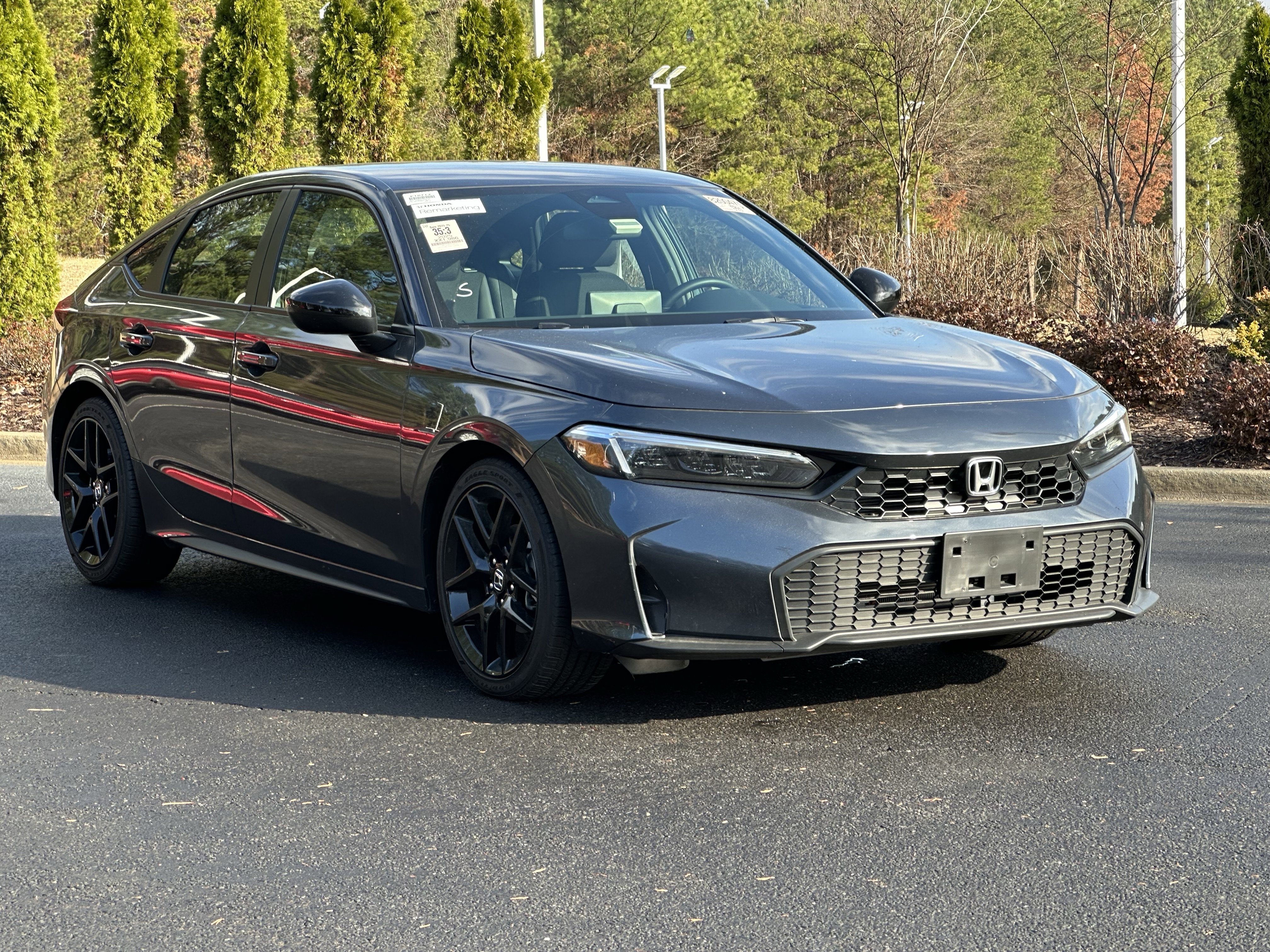 Used 2025 Honda Civic Sport image 2