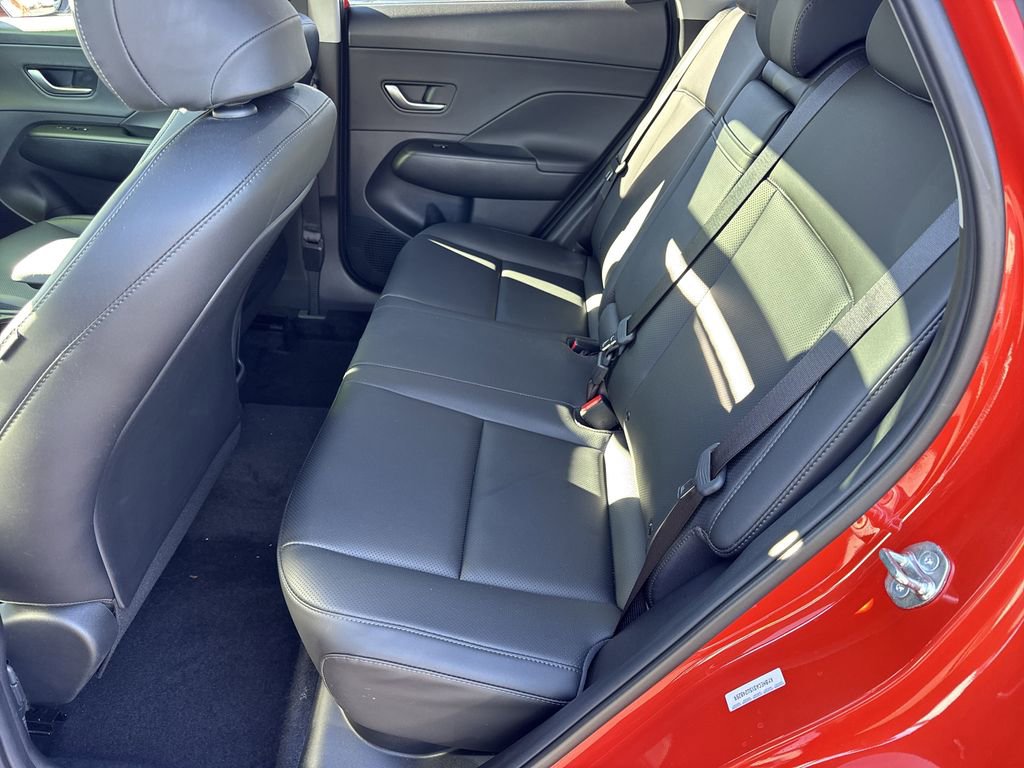 Used 2025 Hyundai Kona Limited image 20