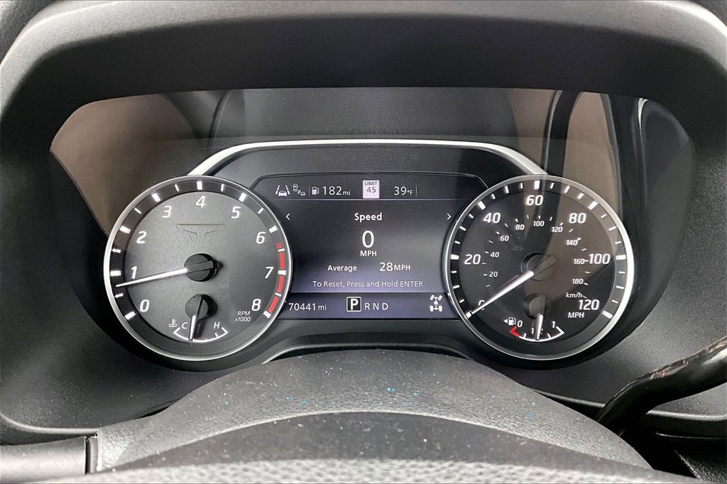 Used 2020 Nissan Titan SV w/ SV Convenience Package image 13